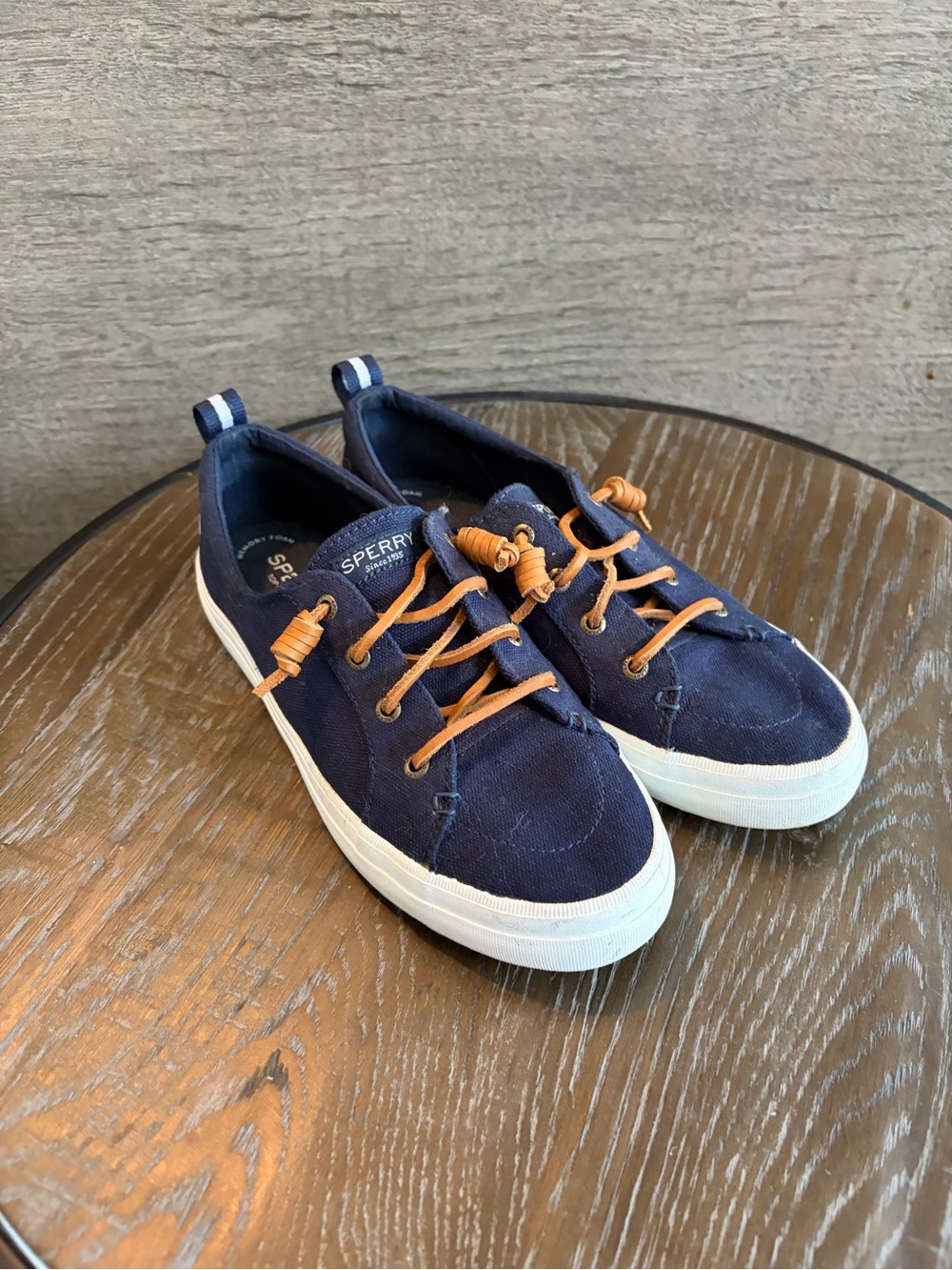 Sperry slide ons in Navy